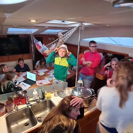 Botel Impression Sailing Yacht Pasito Blanco
